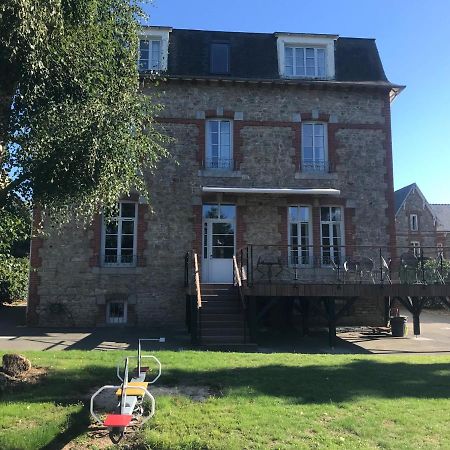 Auberge Ti'Gousket 甘冈 外观 照片